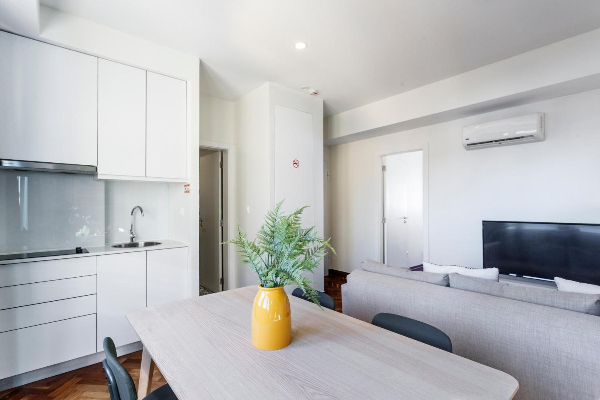 Apartment Wine Affair By Misha's Place 6b